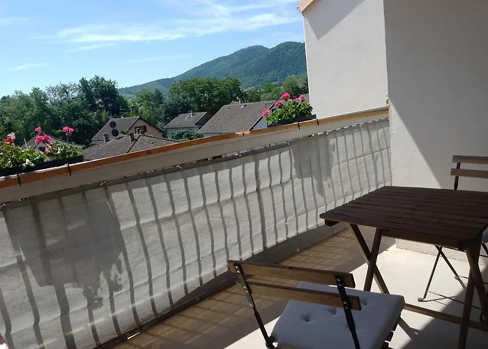 Appartement Avec Balcon : Le Serenity